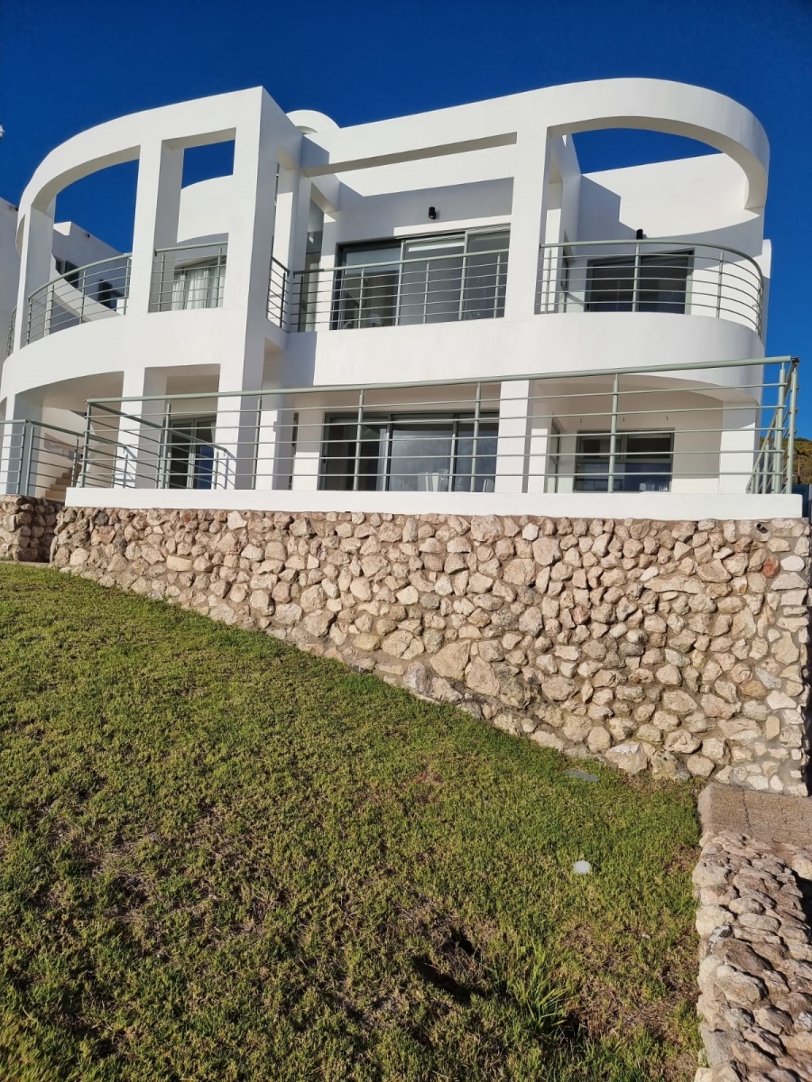 4 Bedroom Property for Sale in Mykonos Western Cape